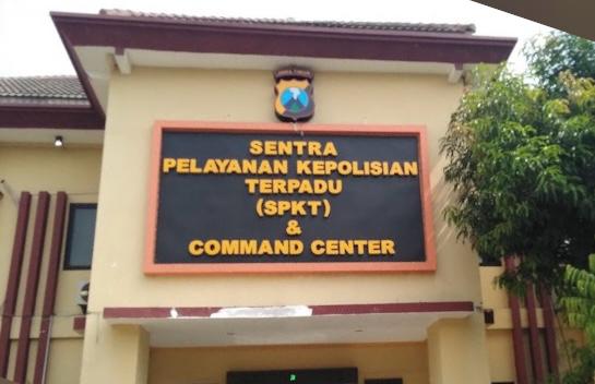 (Police Clearance Certificate (SKCK) Building in East Java Regional Police Headquarters)